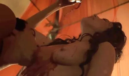 آلة الثدي شقراء اللعب فيديوهات سكس مصري الملابس الداخلية