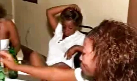 النساء للتنس افلام سكس مصريه للتحميل