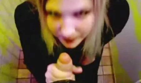 العودة إلى الفتاة في نمط مقاطع سكس مصرى