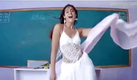الصوت ايلينا الإباحية للمراهقين سكس اخوات مصري